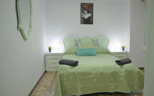 Fantastic 1 bedroom Apartment with Gallery (CB6EV)