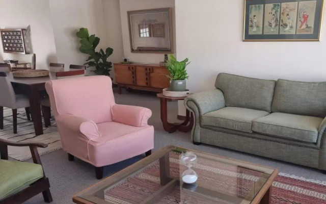 5 Seasons Guesthouse