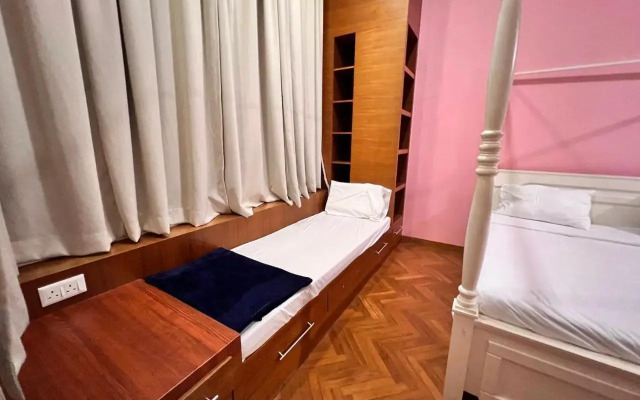 Penhome The Suite Straits Quay