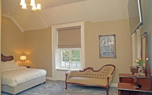 Greenway Manor Hotel