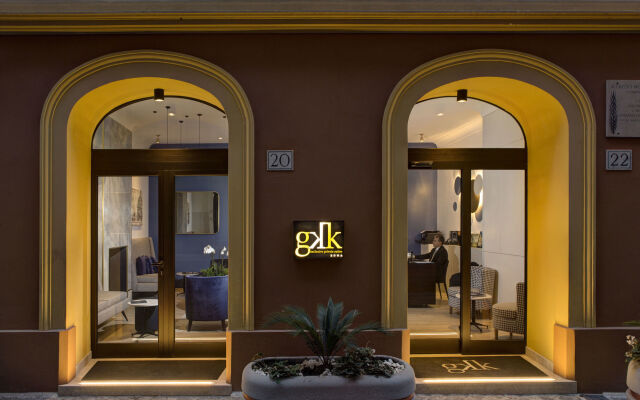 Отель GKK Exclusive Private Suites вид на фасад