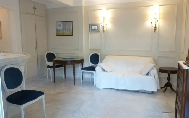 CGF Palais Real