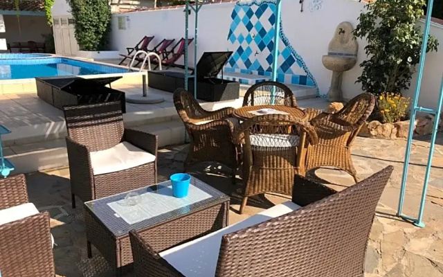Villa Dessena Bed and Breakfast