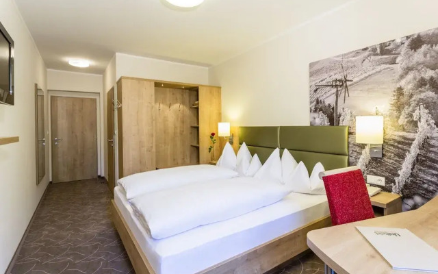 Hotel & Restaurant Urdlwirt