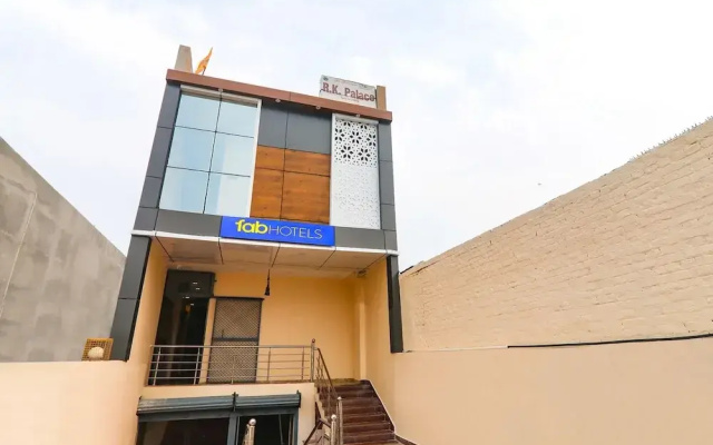 Fabhotel Rk Palace