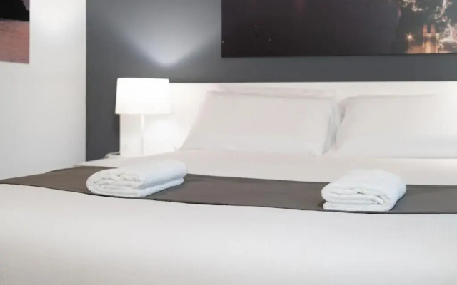Sicily 4 Suite