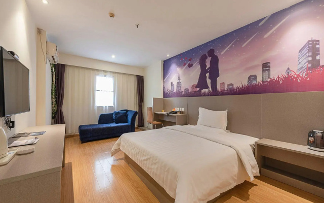 7 Days Inn Foshan Temple Baihua Squrare Branch