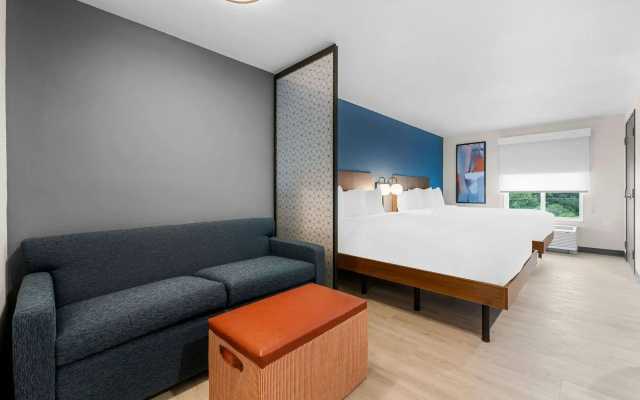 Everhome Suites Fayetteville near Fort Bragg
