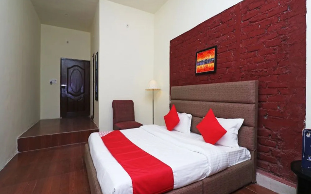 Oyo 22298 Mannat Farms