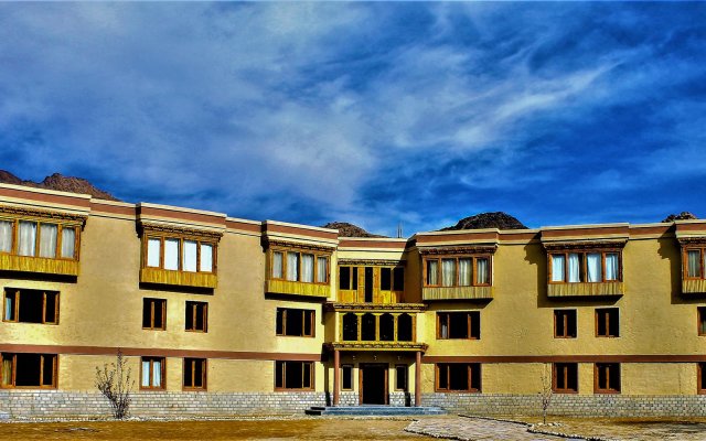 The Driftwood Ladakh in Leh, India from 96$, photos, reviews - zenhotels.com hotel front