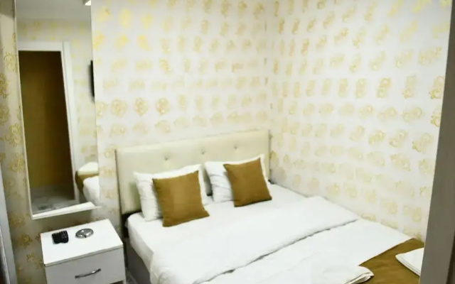 Ada Aparthotel