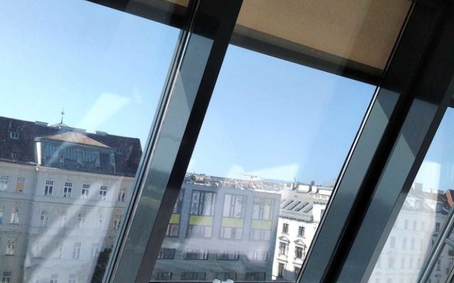 Rooftop Apartment with Views. in Vienna, Austria from 218$, photos, reviews - zenhotels.com