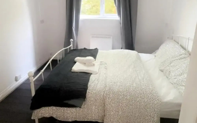 Birmingham Aprt- 2bdr- Sleeps4-close to City
