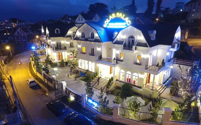 Отель Solar Palace Da Lat Далат вид на фасад