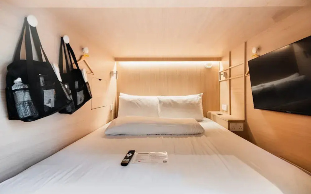Jyu Capsule Hotel