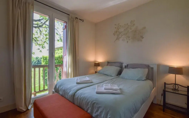 Holiday Home for 6 People With Private Pool