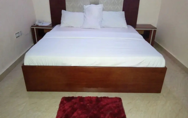 Groovy Hotel