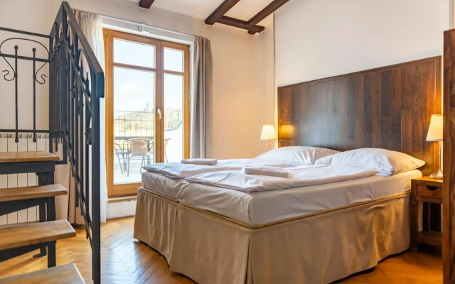 Janáčkovo nábřeží 19 - Riverside Apartments