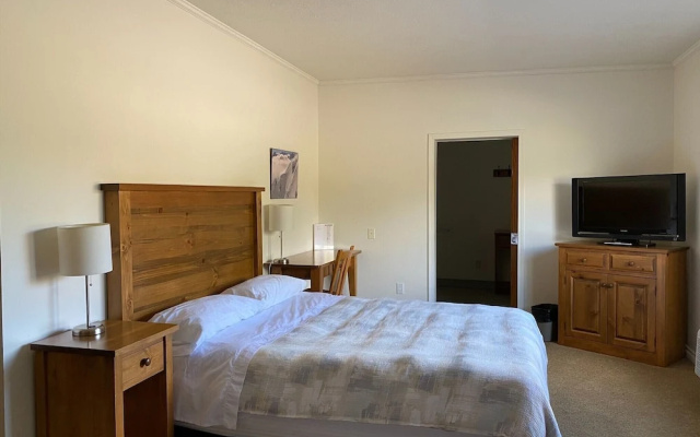Stork Nest Inn