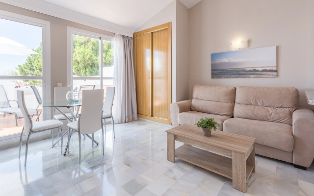 Marbella Resort 8