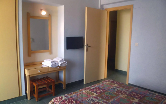 Mamouzelos Hotel Apartments