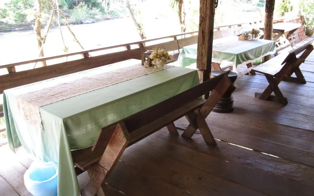 Baan Anatta Resort