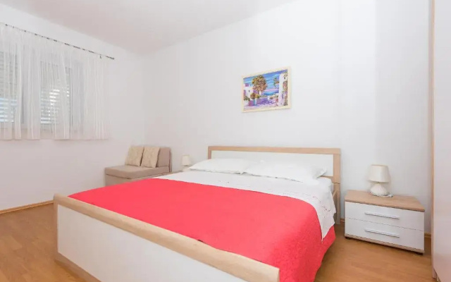 Apartment Ana Chill in Bast