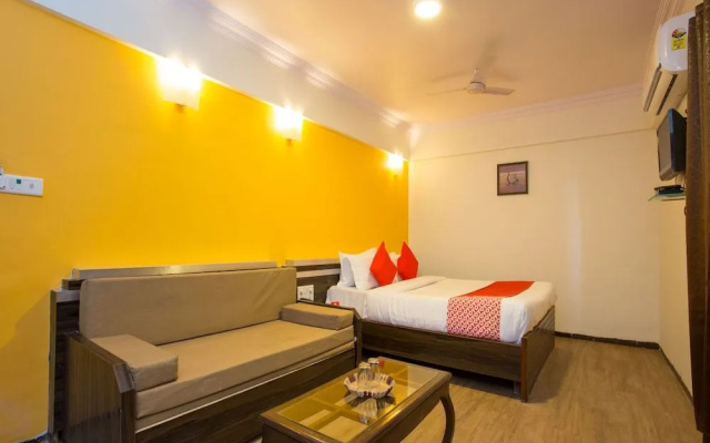 OYO 12078 Hotel Suncity