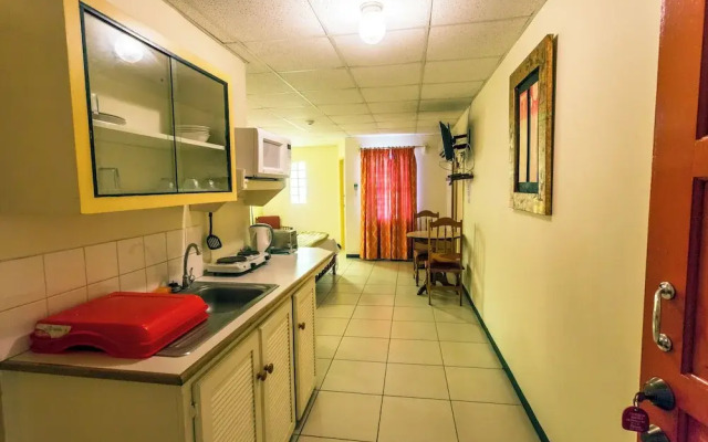 Sundeck Suites