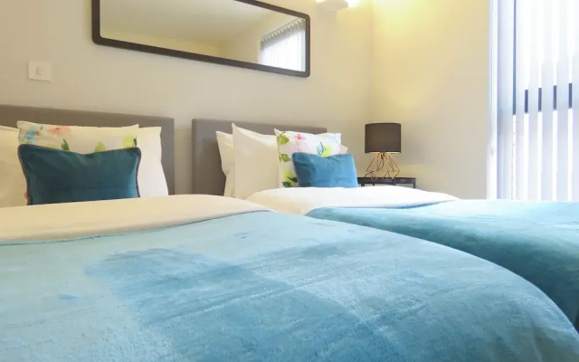 Tudors - Jewellery Quarter Twin Bed