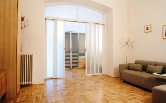 Basilica Apartment