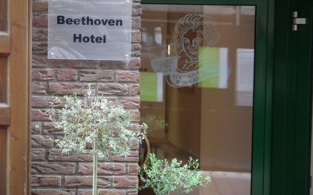 Отель Beethoven Hotel Dreesen - furnished by BoConcept Германия, Бонн - отзывы, цены и фото номеров - забронировать отель Beethoven Hotel Dreesen - furnished by BoConcept онлайн с домашними животными