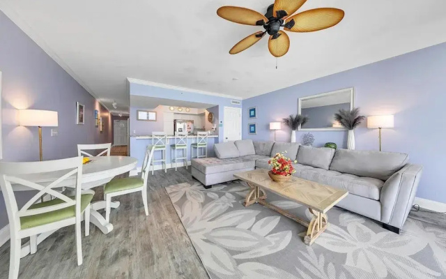 Emerald Beach 1035