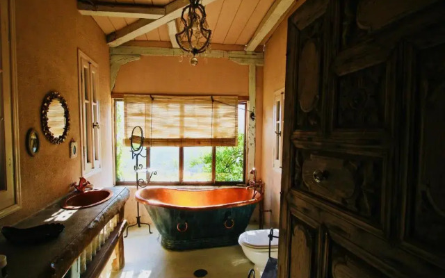 Pavezzo Country Retreat