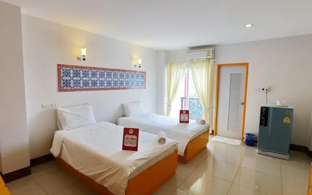 Nida Rooms Suan Dok 88 Flora Hills