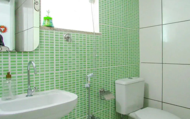 Casa com WiFi a 230m da Praia de Garatucaia-RJ