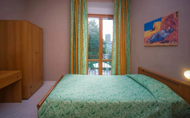 Hotel Fiora