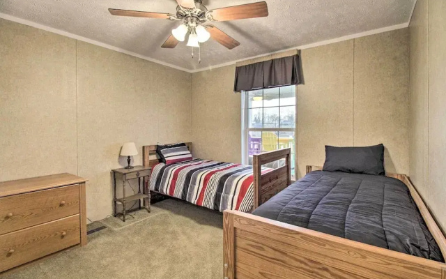 Family Lake Retreat w/ Screened Deck!