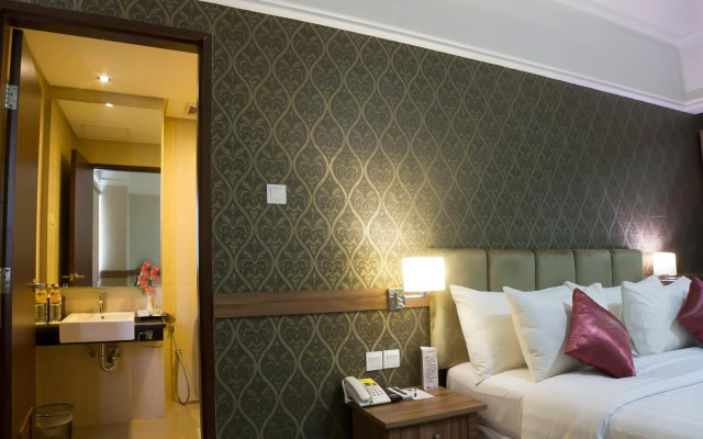 Amarelo Hotel Solo
