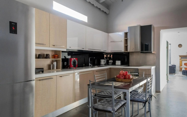 Sinanis city home