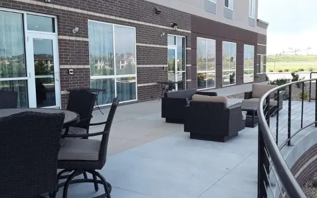 Hawthorn Extended Stay by Wyndham Loveland
