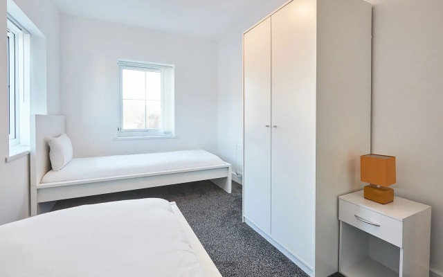 Host Stay House 1