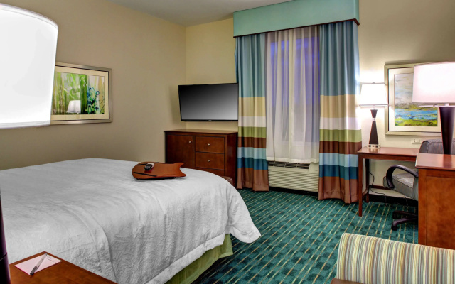 Hampton Inn & Suites Coconut Creek