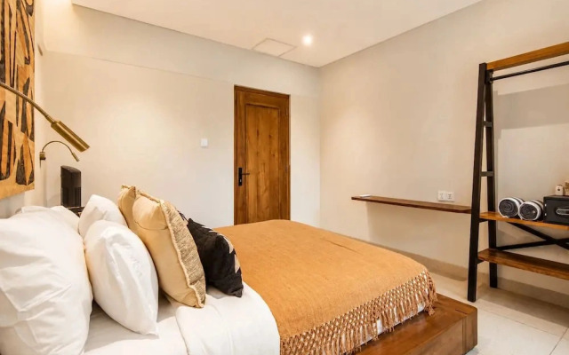 Elegant 4BR Seminyak Villa, Enclosed Living,