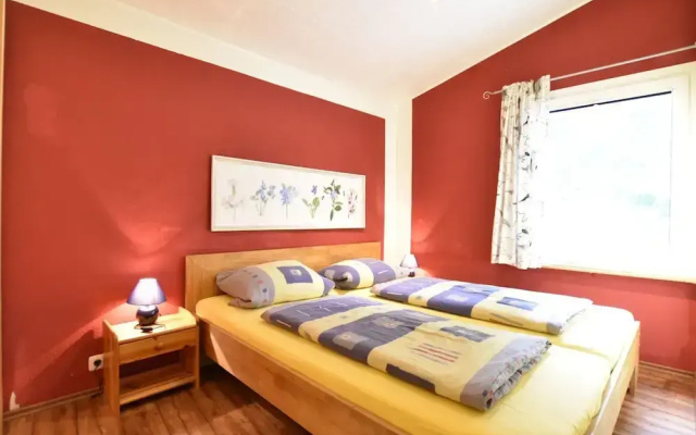 Quaint Bungalow Near Insel Poel With Garden