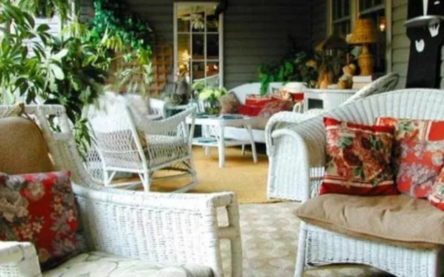 White Birches Inn