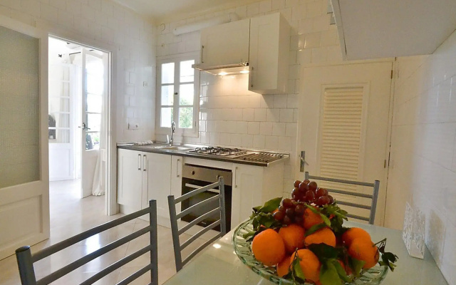 Beautiful villa in Colòn near the beach