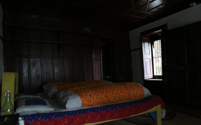 Nanda Heritage Home Kurur