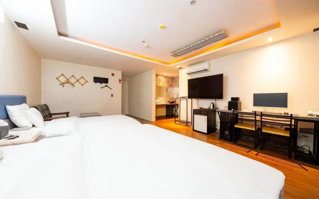 Daejeon Yongjeon I Hotel