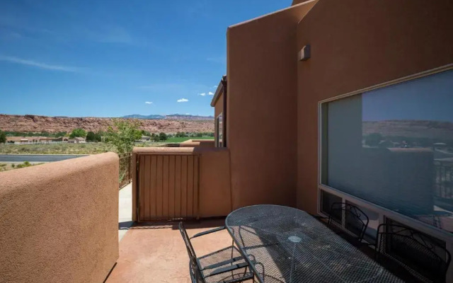 Rim Village Vista Unit 6 A8